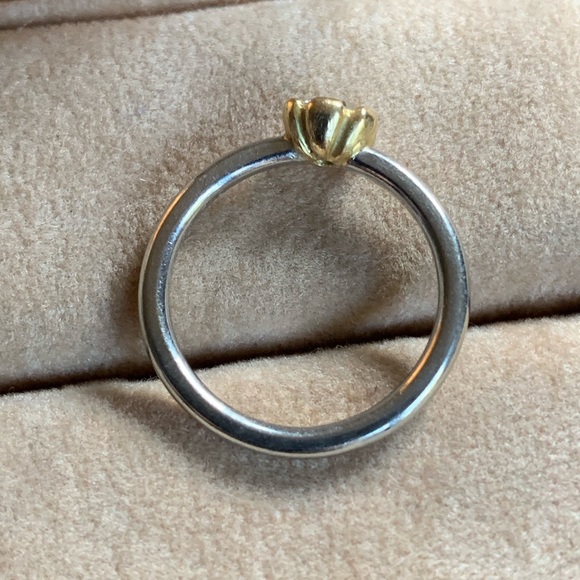 💍🦋PLATINUM, 18kt & DIAMOND SOLITAIRE RING. - Picture 7 of 8